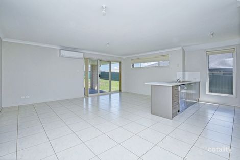 Property photo of 20 Mileham Circuit Rutherford NSW 2320