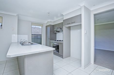 Property photo of 20 Mileham Circuit Rutherford NSW 2320