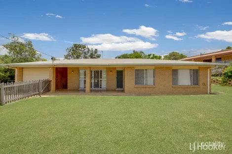 5 Keppel Ave, Clinton, QLD 4680