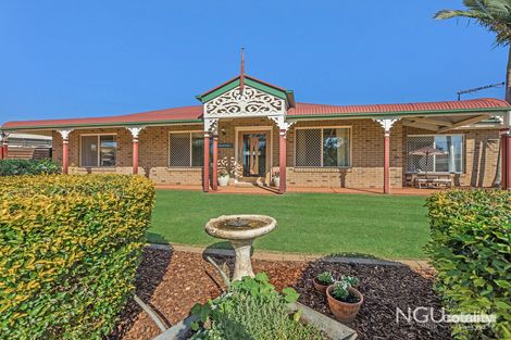 19 Magnolia Pl, Flinders View, QLD 4305