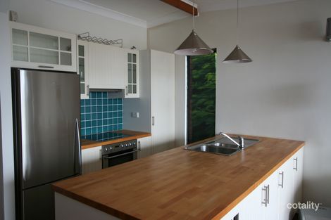 6/11 Arnold St, Manly, QLD 4179