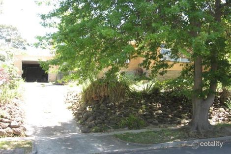 37 Soderlund Dr, Doncaster, VIC 3108