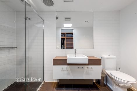 Property photo of 6B Wanalta Road Carnegie VIC 3163