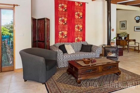 Property photo of 11 Dunbarton Road Strathalbyn SA 5255