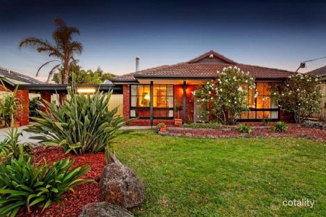 Property photo of 13 Gainford Court Greenvale VIC 3059