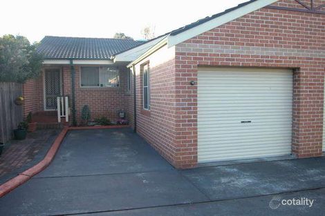 5/6 Binalong Rd, Pendle Hill, NSW 2145