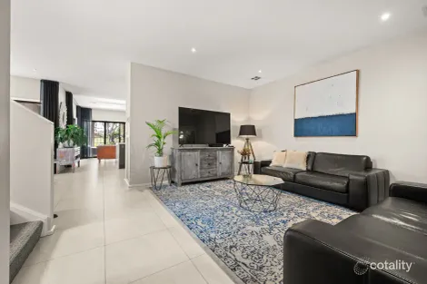 Property photo of 74 Krantzcke Circuit Nicholls ACT 2913