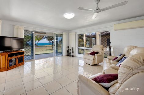 Property photo of 10 Frangipanni Avenue Seaforth QLD 4741