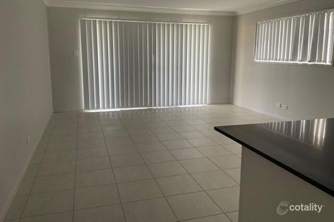 Property photo of 36 Wicker Road Park Ridge QLD 4125