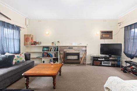 Property photo of 19 Neville Street Bentleigh East VIC 3165