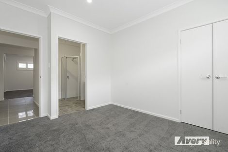 Property photo of 15 Cockle Crescent Teralba NSW 2284