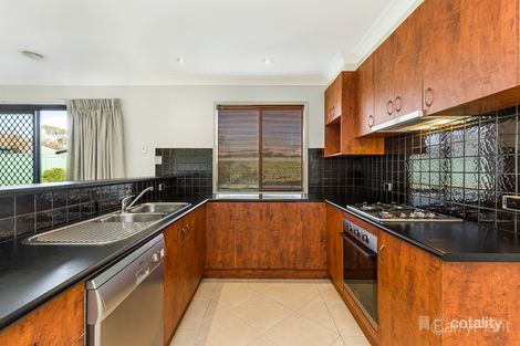 Property photo of 3 Exeter Place Strathfieldsaye VIC 3551