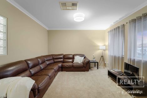 Property photo of 17 Ormond Court Woodvale WA 6026
