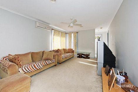 Property photo of 14 Creswick Court Roxburgh Park VIC 3064