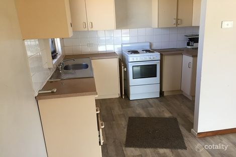 Property photo of 6 Heath Crescent Griffith NSW 2680