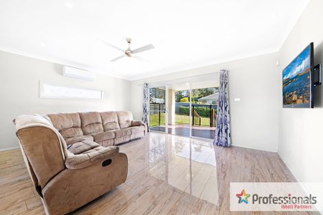 Property photo of 22 Fairlight Circuit Mardi NSW 2259