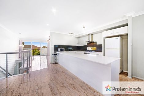 Property photo of 22 Fairlight Circuit Mardi NSW 2259