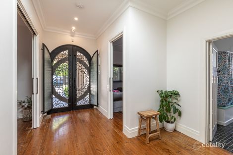 Property photo of 48 Oswin Street Kew East VIC 3102