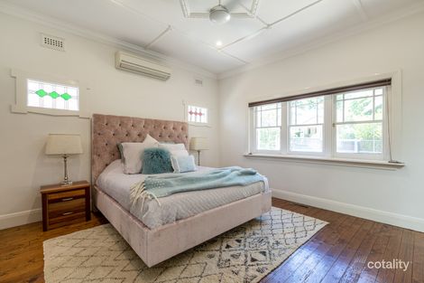 Property photo of 48 Oswin Street Kew East VIC 3102