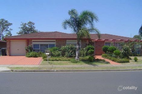 2 Barrington St, Bossley Park, NSW 2176