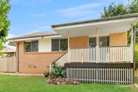 10 Charter Cres, Rockville, QLD 4350