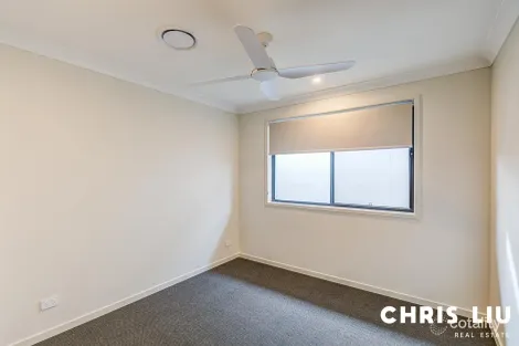 Property photo of 19 Ambrose Street Chambers Flat QLD 4133