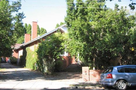 24 Lambert Rd, Toorak, VIC 3142
