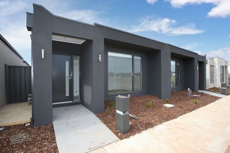 24 Argenta Pkwy, Tarneit, VIC 3029