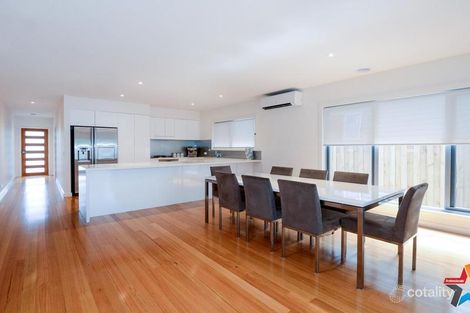 Property photo of 10 Crestwood Place Yarra Junction VIC 3797