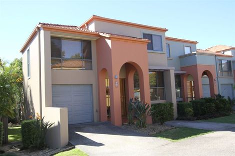 103/20 Fairway Dr, Clear Island Waters, QLD 4226