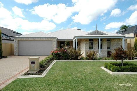 7 Goodrich Way, Darch, WA 6065