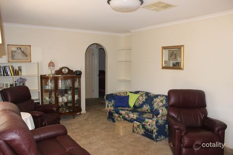 Property photo of 2/144 Baker Street Temora NSW 2666