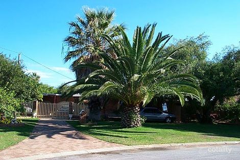 Property photo of 17 Haselmere Circus Rockingham WA 6168