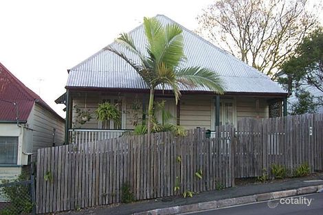 24 Hipwood St, Spring Hill, QLD 4000