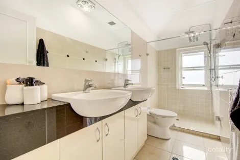 Property photo of 40 Ryries Parade Cremorne NSW 2090