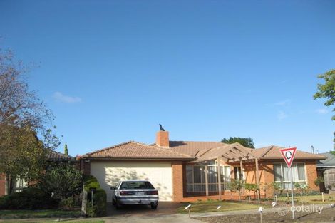 33 Catherine Dr, Hillside, VIC 3037