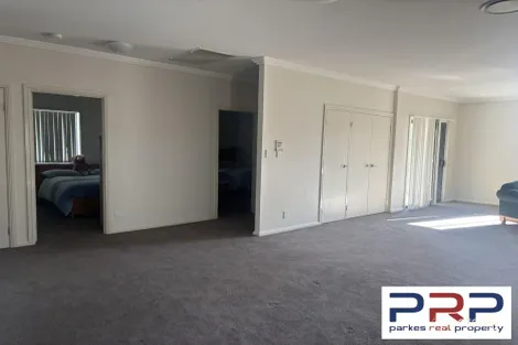 Property photo of 38 Best Street Parkes NSW 2870