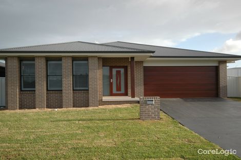 Property photo of 13 Summer Circuit Lake Cathie NSW 2445