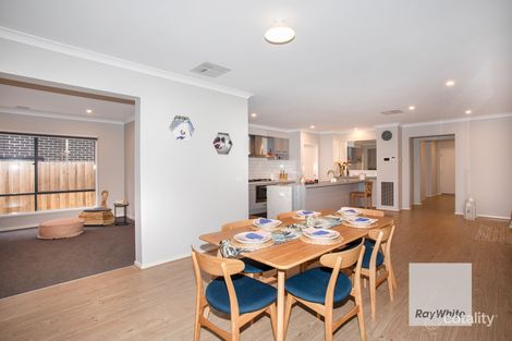 Property photo of 176 Frontier Avenue Aintree VIC 3336