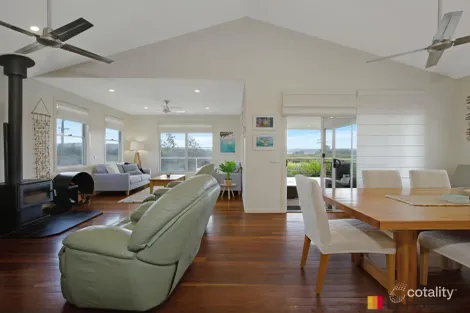 Property photo of 12 Charles Moffitt Drive Moruya Heads NSW 2537