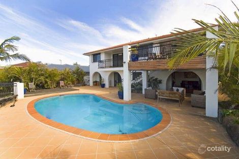 Property photo of 14 Dolphin Court Palm Beach QLD 4221