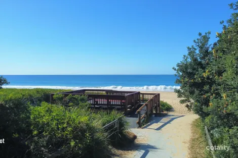 Property photo of 12 Emerald Drive Diamond Beach NSW 2430