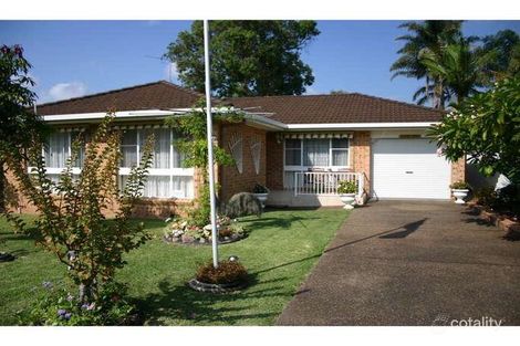 Property photo of 18 Bambara Avenue Summerland Point NSW 2259