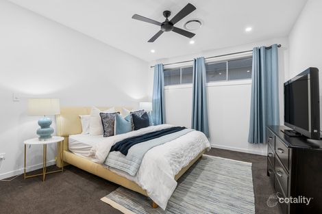 Property photo of 2/38 Broomfield Street Taringa QLD 4068