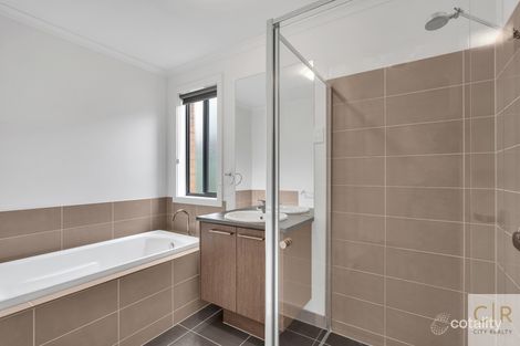 Property photo of 2 Red Gum Court Parafield Gardens SA 5107