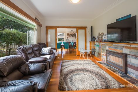 Property photo of 56 Browns Parade Wendouree VIC 3355