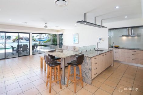 Property photo of 40 Nautilus Drive Ormiston QLD 4160