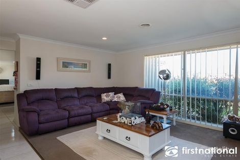 Property photo of 74 Marsh Grove Berwick VIC 3806