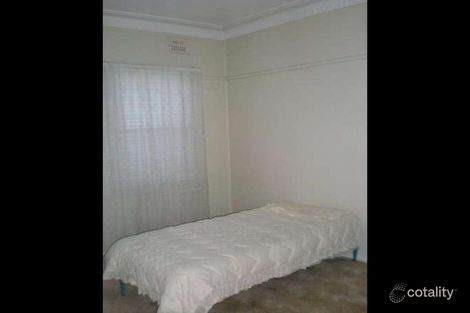 Property photo of 40 Lawson Crescent Griffith NSW 2680