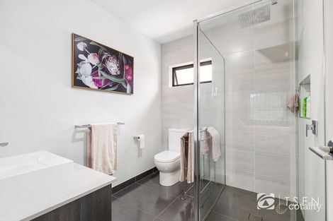 Property photo of 1/35 Sternberg Street Kennington VIC 3550